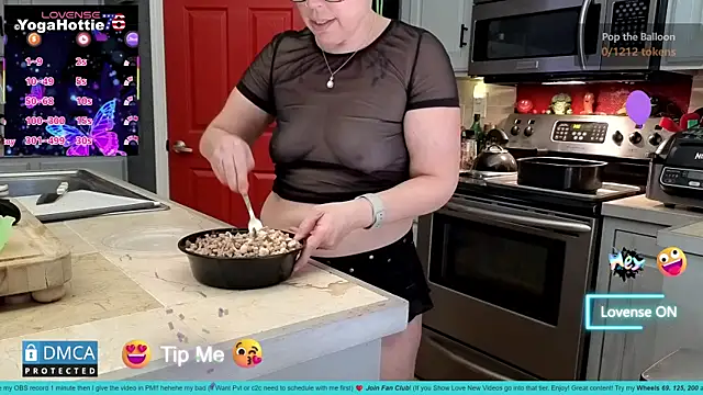 YogaHottie76 Chat XXX live