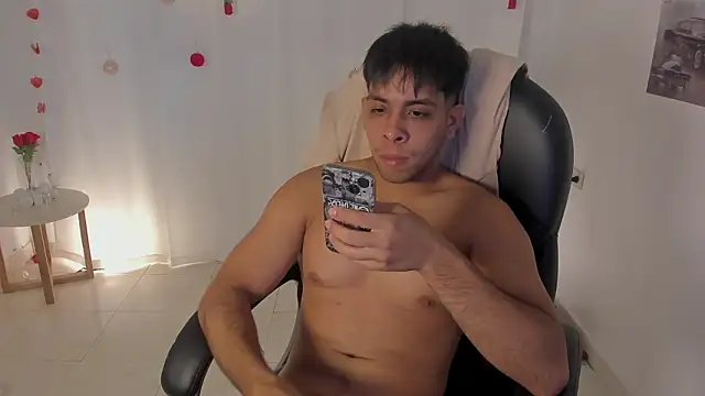 shooting_wilson Show Webcam