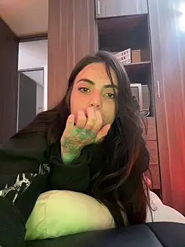 i_am_nina_ Live XXX Chat