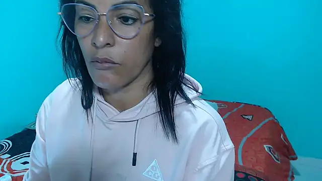 kateleyagrey 现场XXX聊天