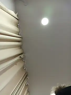 Онлайн чат XXX sasi_luna