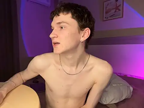 Eric_Dark webkamerás műsora