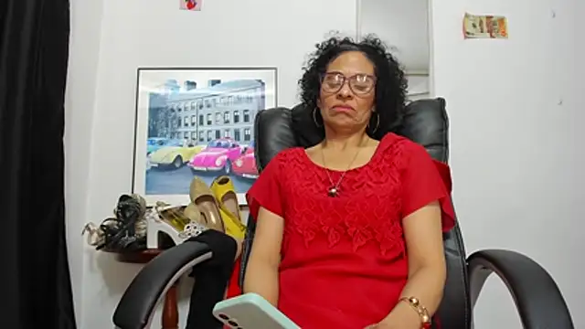 دردشة Aries_Mature الجنسية المباشرة