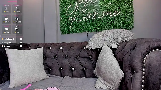 danielebeck's Live XXX Chat