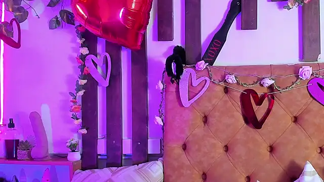 Chat +18 de MeowMota_ ao vivo