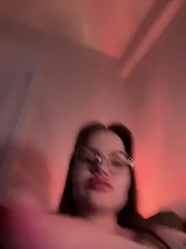 แชท XXX สดของ KissMeSasha