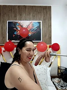 Chat XXX en directo de Luna_Naughty1