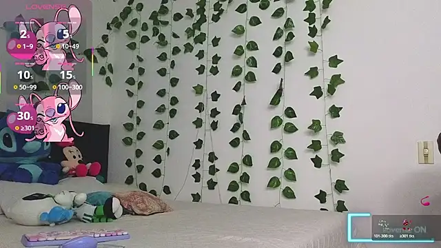 Chat +18 de Asenaesmee ao vivo