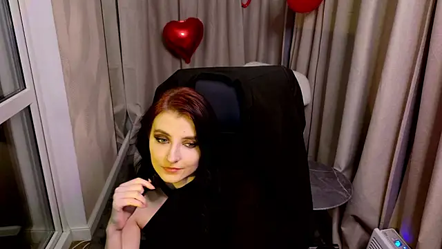 NicoleLuxe: онлайн-секс-чат