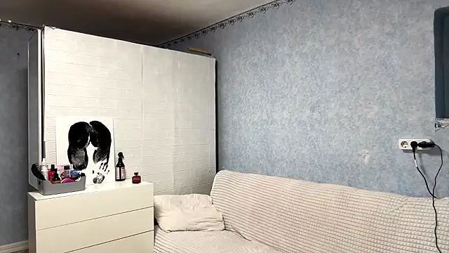 XXX chat uživo modela Lia_rise