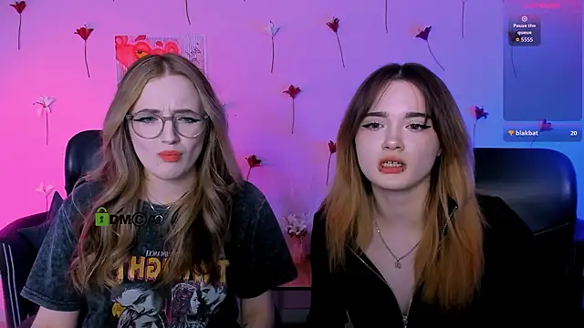 Chat XXX en directo de liana_kisses