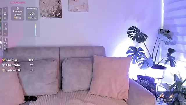 Estrer_collins Adlı Modelin Canlı XXX Sohbeti