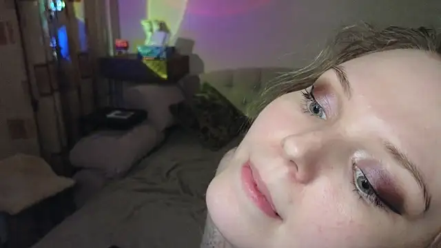 XXX chat uživo modela Vivian_Davis