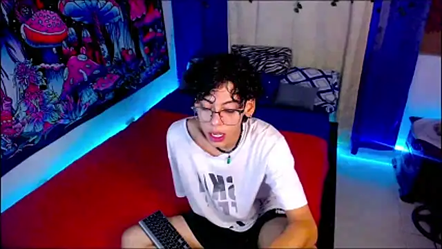 Thedoll_ethan7 élő XXX-chatje