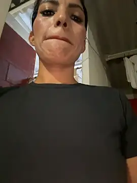 AlisSon__hot élő XXX-chatje