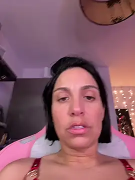 LaPetiteKimn Live XXX chat