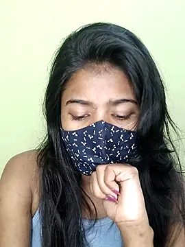 trinasa webkamerás műsora