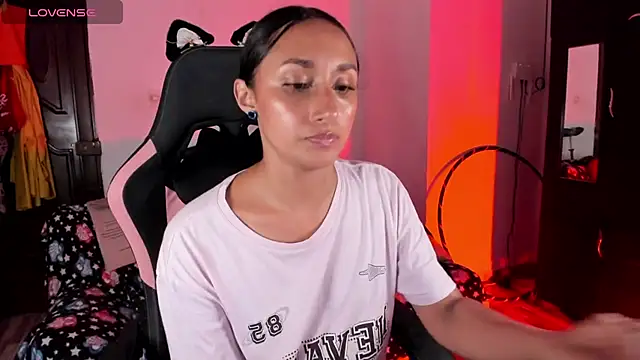 adrena_10 – Naživo XXX chat