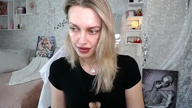 NickyAdamidi Chat XXX in diretta