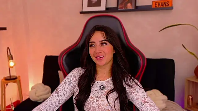 EmmyEvans1 – Naživo XXX chat