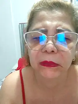 Chat +18 de Amberknighte ao vivo