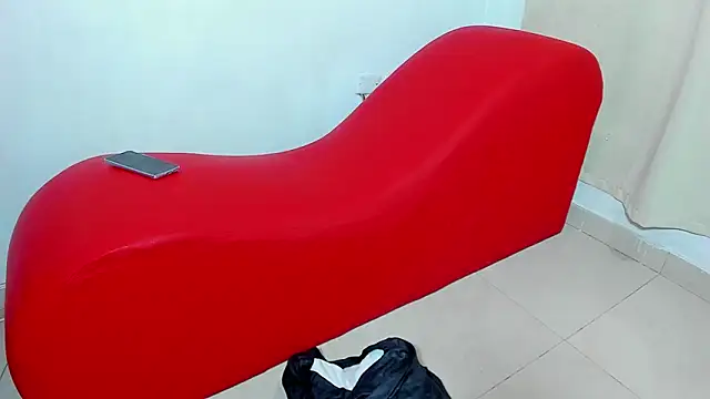 Chat +18 de TrendyTwosome ao vivo