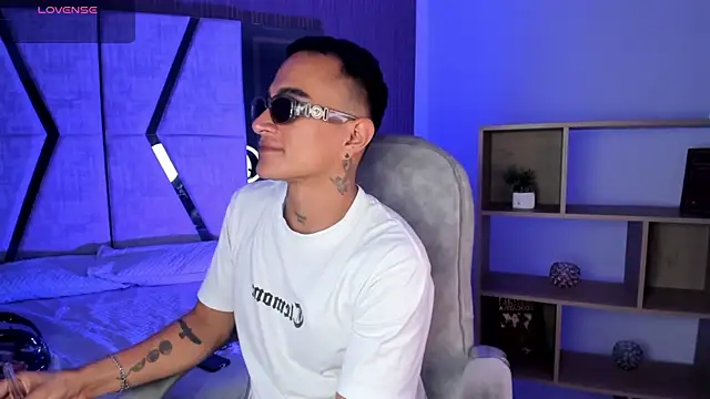 Chat XXX en directo de LiamDeep