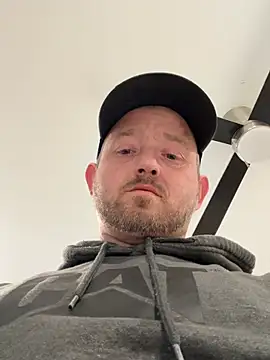 XXX chat uživo modela Enjoyedmine