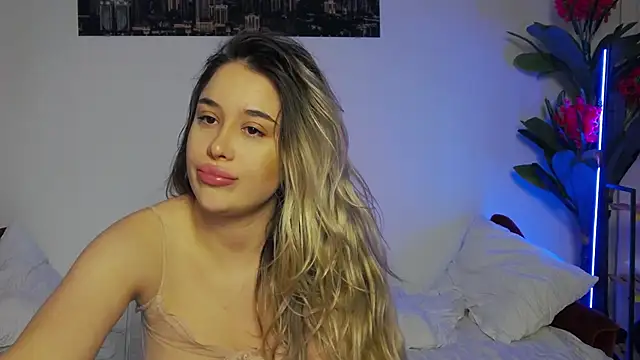 Chat XXX en directo de NaughtyAdda