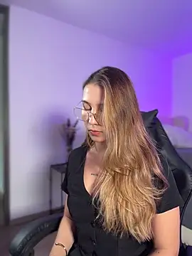 SophieRaily_: απευθείας συνομιλία ΧΧΧ