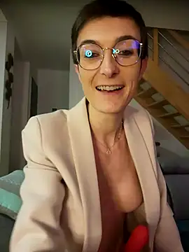 LaureLiveXX: вебкам-шоу