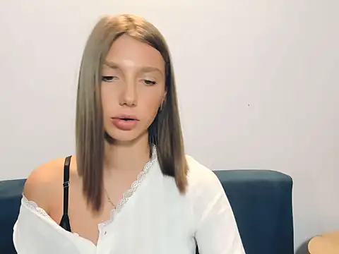 Sembang XXX Secara Langsung EmmaGorgeous