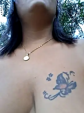 Chat XXX en directo de Naugthy-Mey