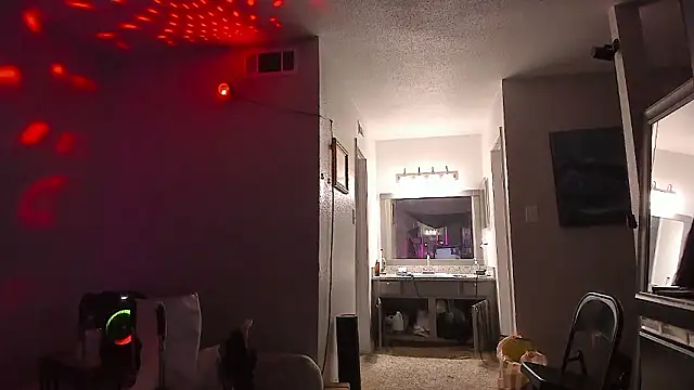 Онлайн чат XXX yiauana