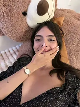 Онлайн чат XXX ZaraLuuv