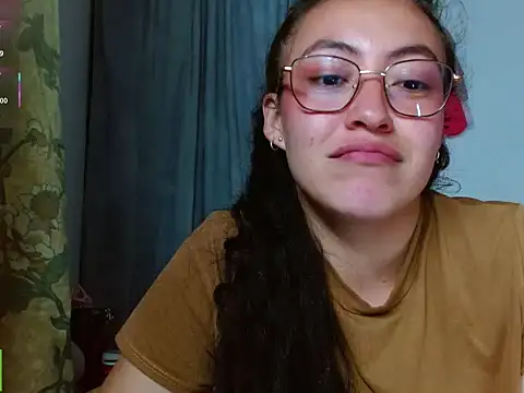 Amitlu_ Chat XXX in diretta