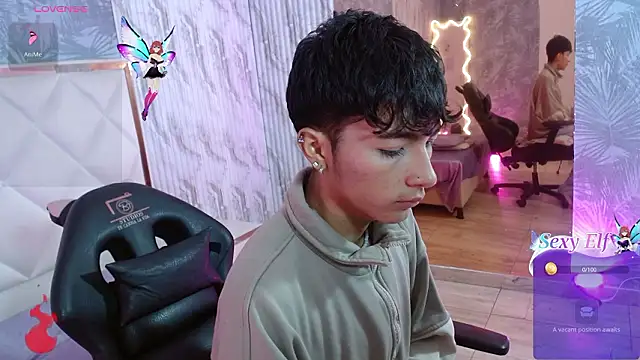 Show modela osamu_tay na web-kameri