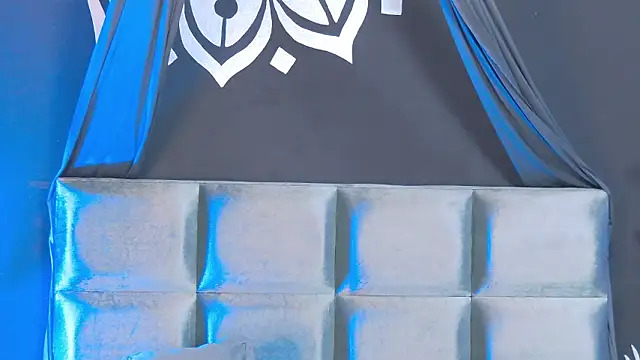 AlessioVitale: απευθείας συνομιλία ΧΧΧ