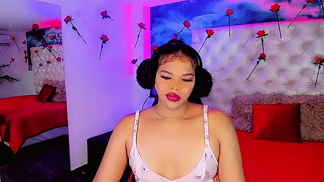 Keira_Fox31 Show Webcam