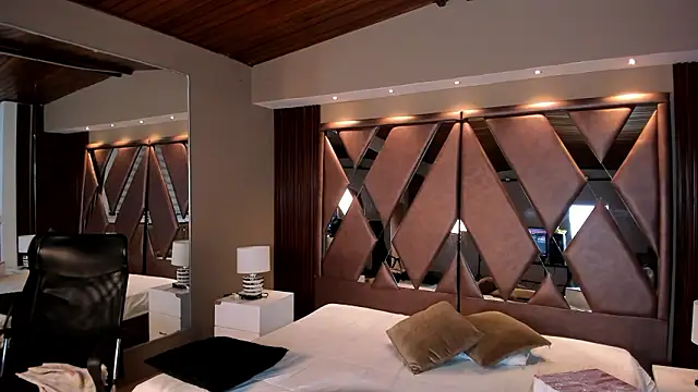 victoria_mooreeのライブXXXチャット