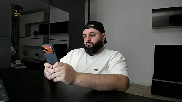 DravenPeak Live XXX Chat