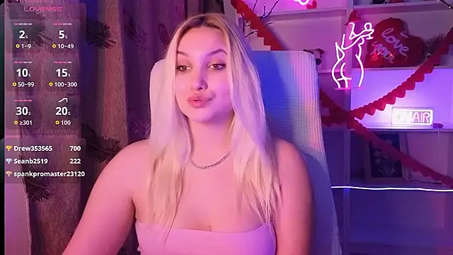 adrelaxina's Live XXX Chat