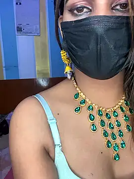 Онлайн чат XXX CUTI-NAINA