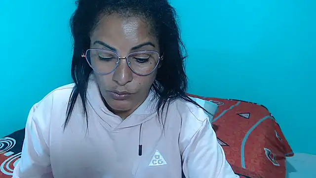 Онлайн чат XXX kateleyagrey