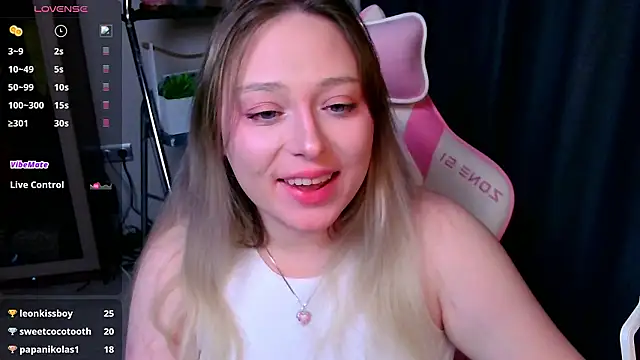 Emiliaaahn Live XXX chat
