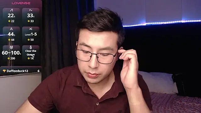 Chat XXX Live andrewmhilton_