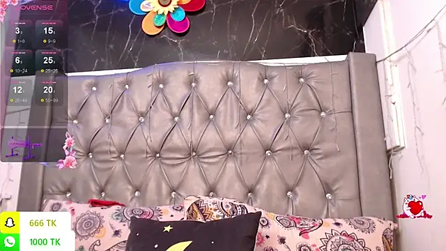 XXX chat uživo modela LAILAGUMMY