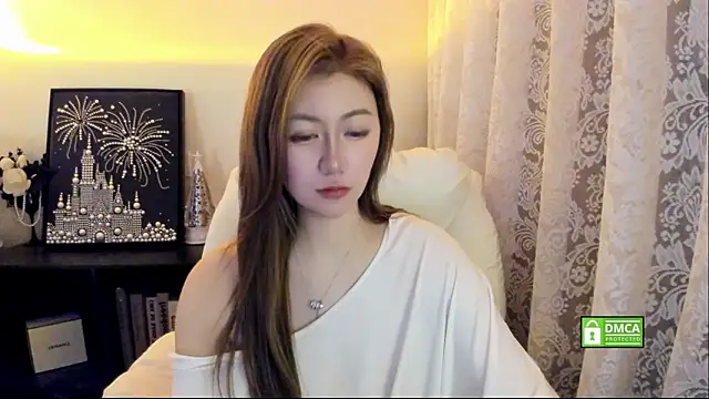 Chat XXX en directo de Cute_Mango