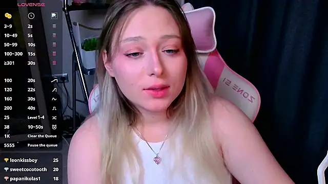 Emiliaaahn Live XXX chat