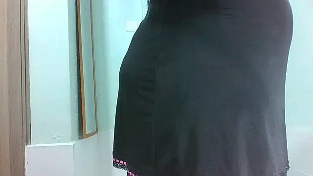 Huge_Bootybae live XXX chat